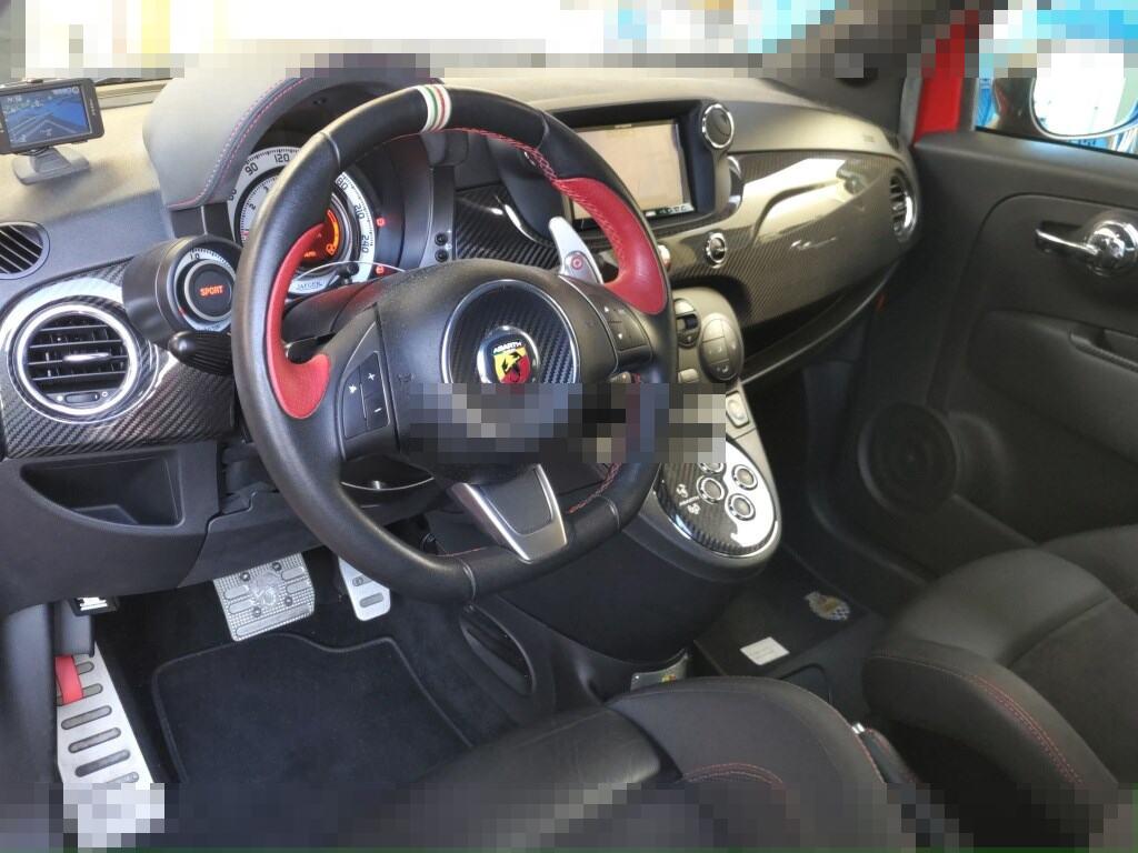 ABARTH 695 TRIBUTO FERRARI 2011 - Image 4