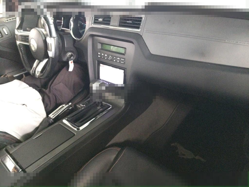 Ford MUSTANG OP 2011 - Image 4