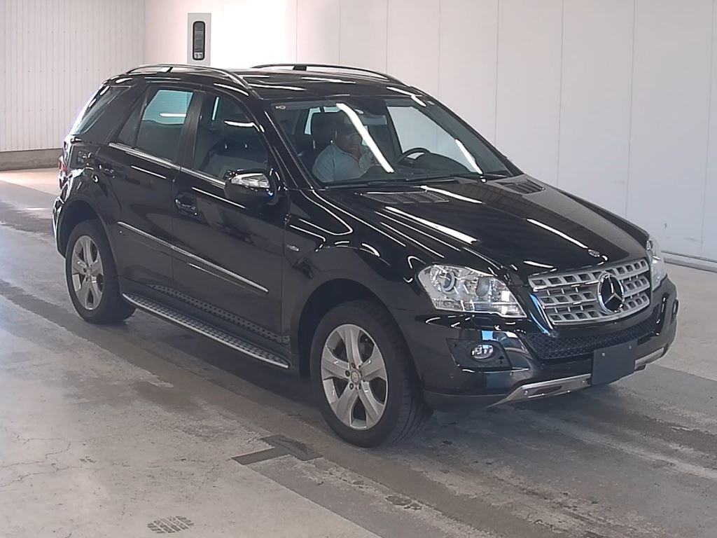 Mercedes-Benz M-CLASS 2010 - Image 2