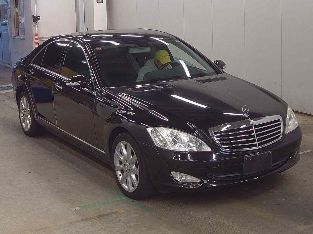 Mercedes-Benz S-Class 2006 - Image 2