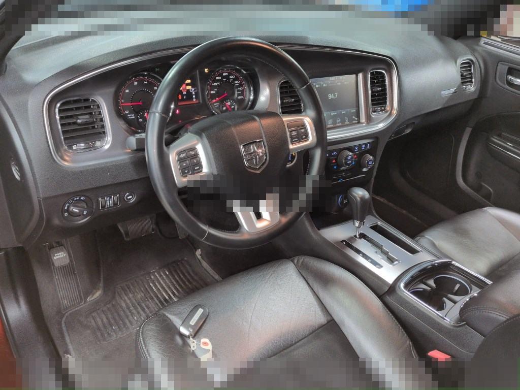 Dodge CHARGER 2012 - Image 4
