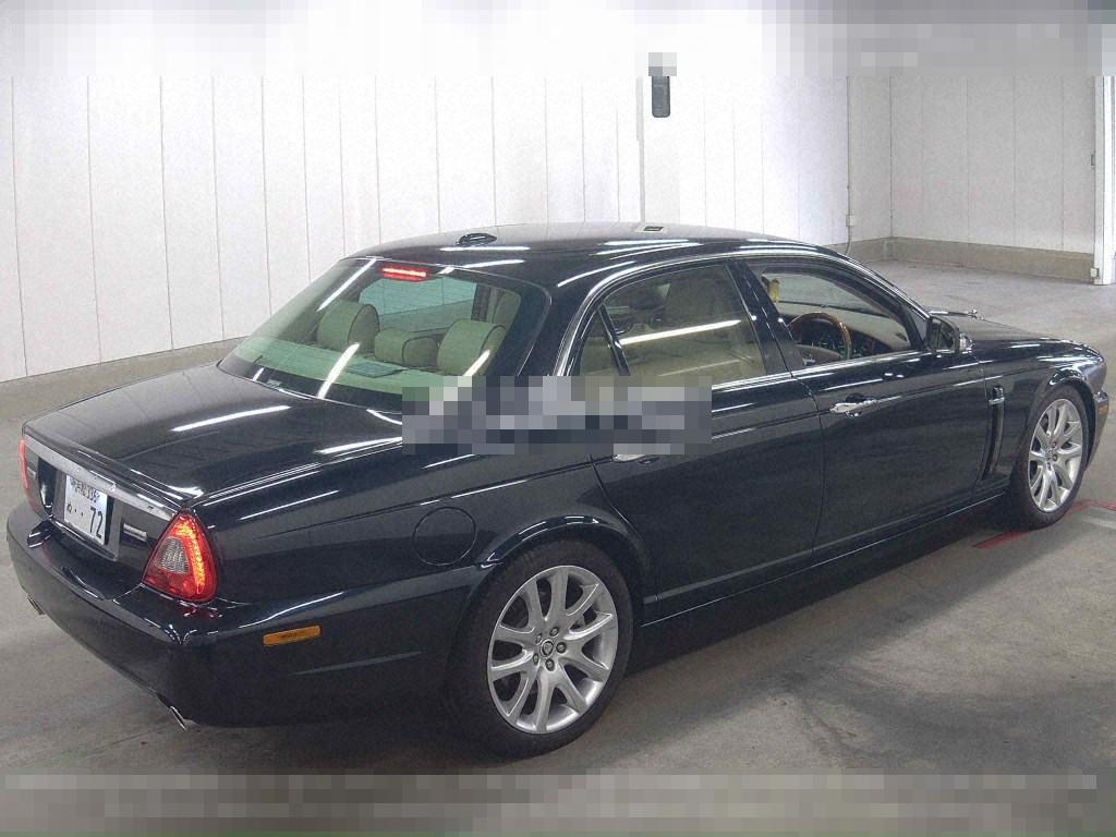 Jaguar XJ 2009 - Image 6