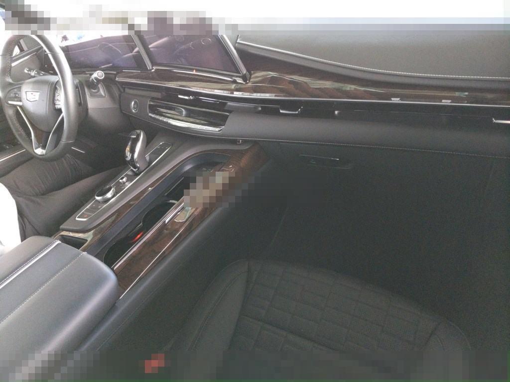 Cadillac ESCALADE 2022 - Image 4