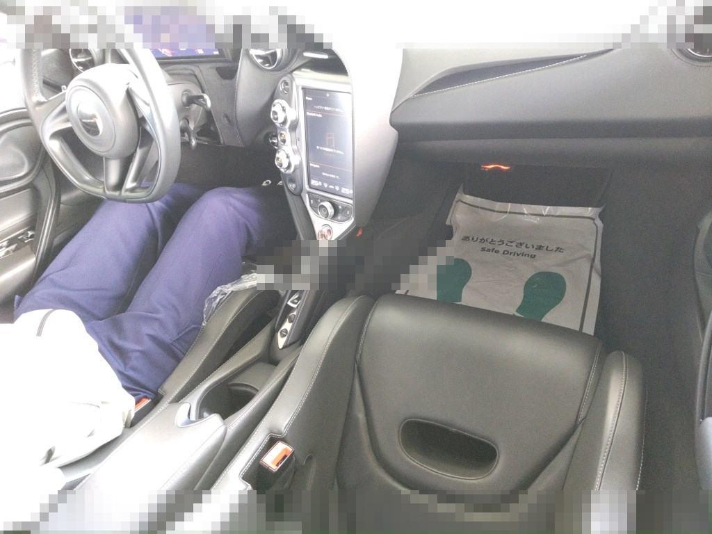 MCLAREN 720S 2018 - Image 4