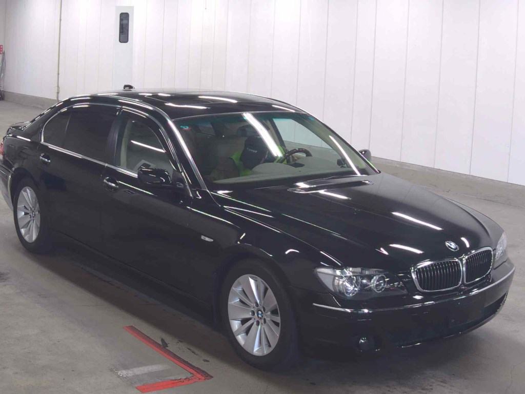 BMW 7 Series 2006 - Image 2