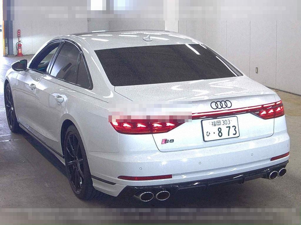 Audi S8 2024 - Image 3
