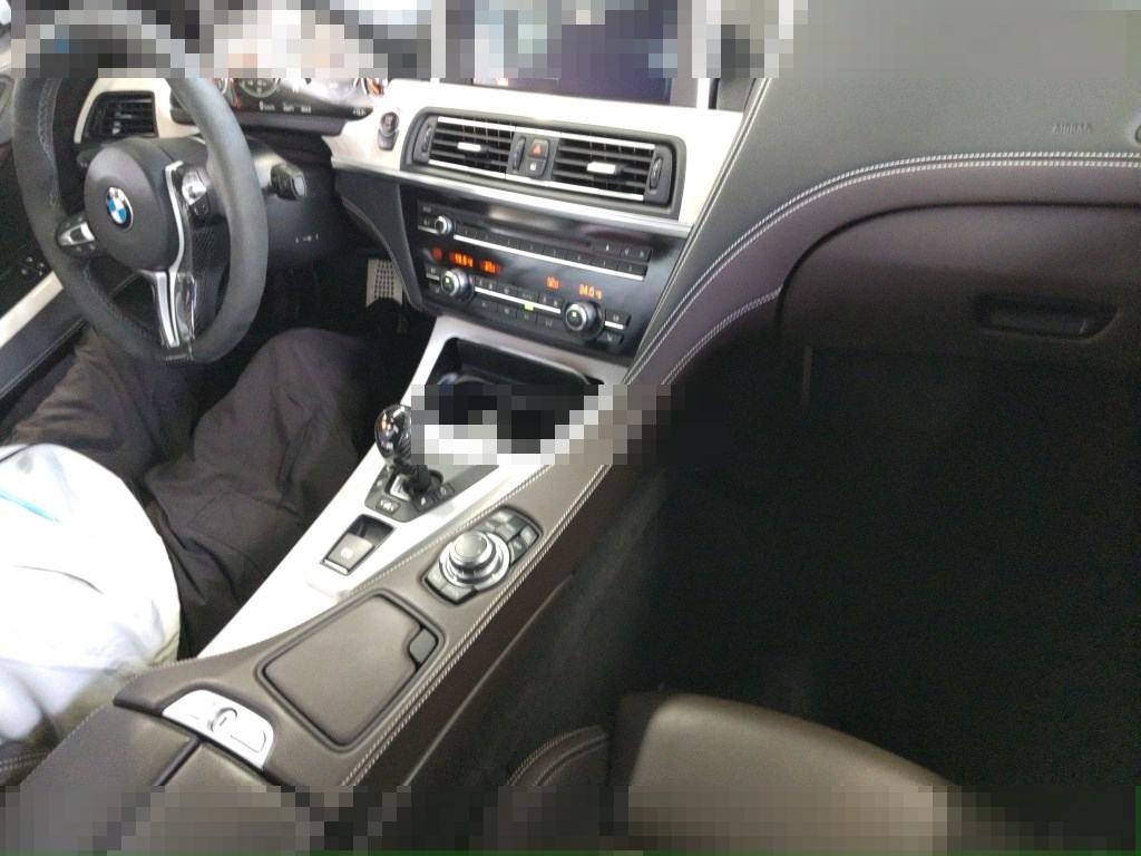 BMW M6 2013 - Image 4