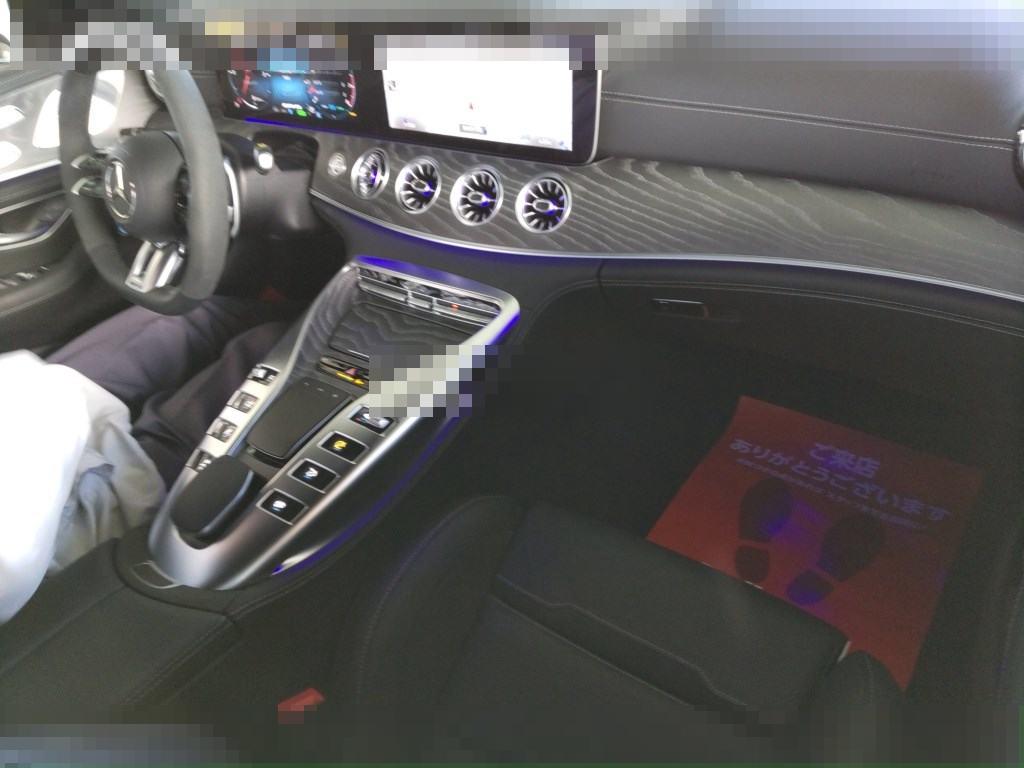 MERCEDES AMG GT CP 2024 - Image 4