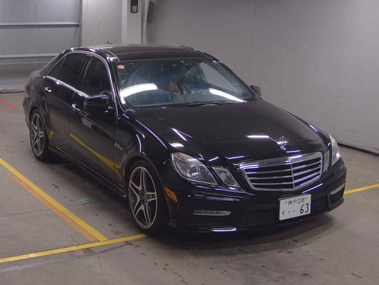 Mercedes-Benz E-Class 2013 - Image 1