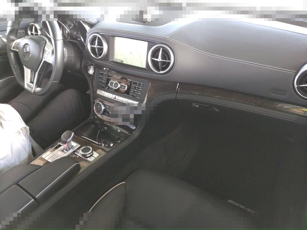 Mercedes-Benz SL OP 2015 - Image 4