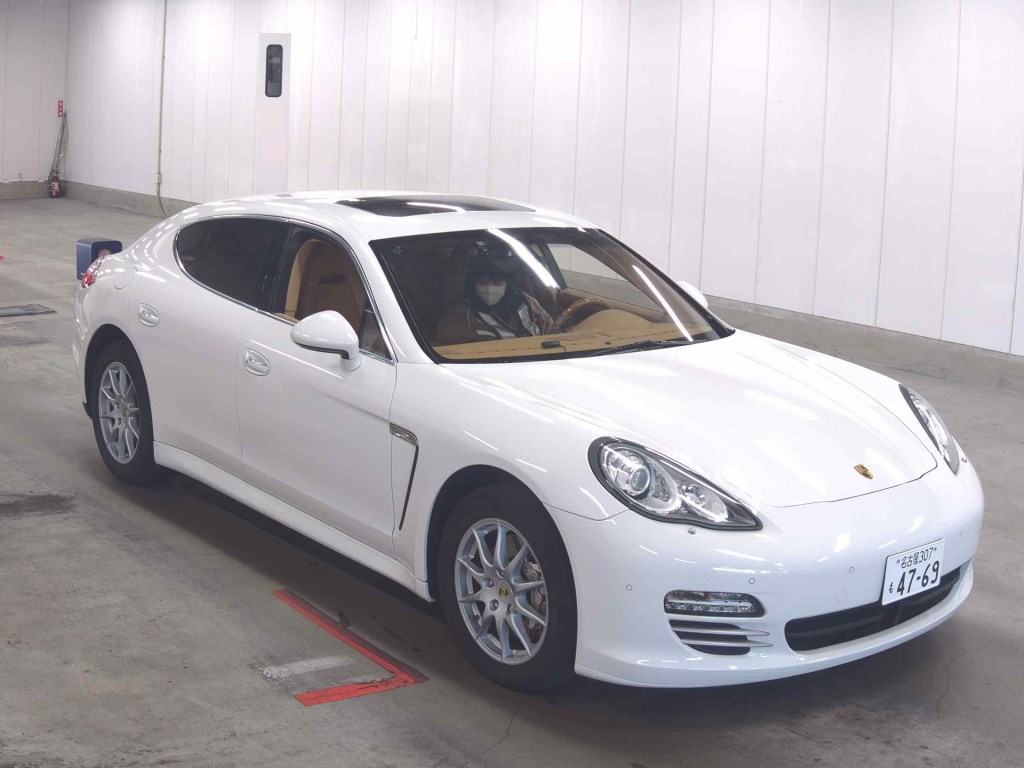 Porsche PANAMERA 2010 - Image 1