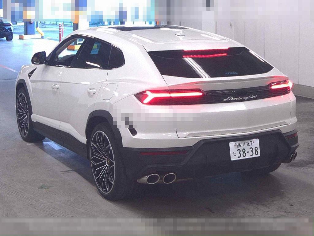 Lamborghini URUS 2025 - Image 3