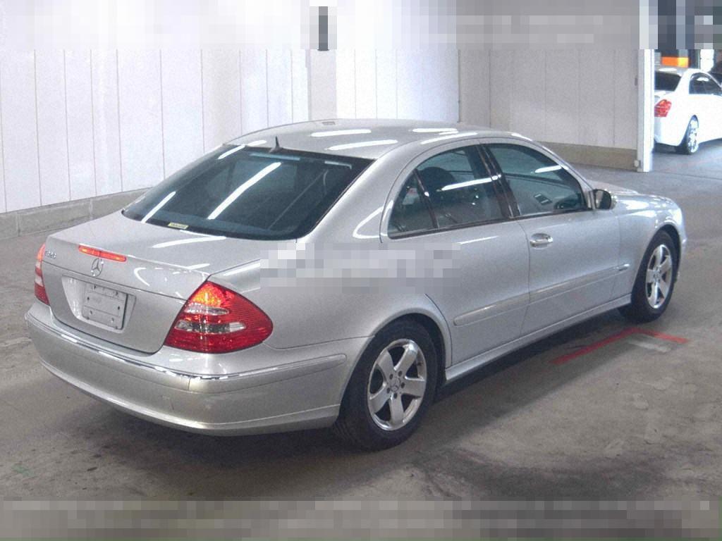 Mercedes-Benz E-Class 2003 - Image 6