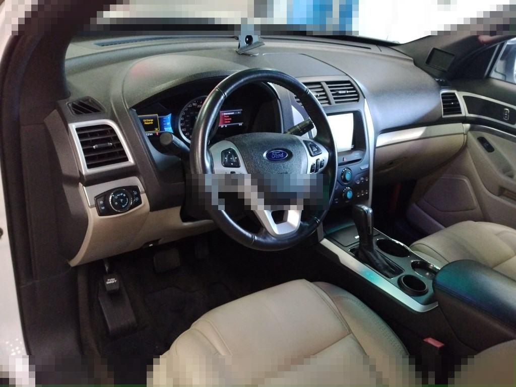 Ford Explorer 2012 - Image 4