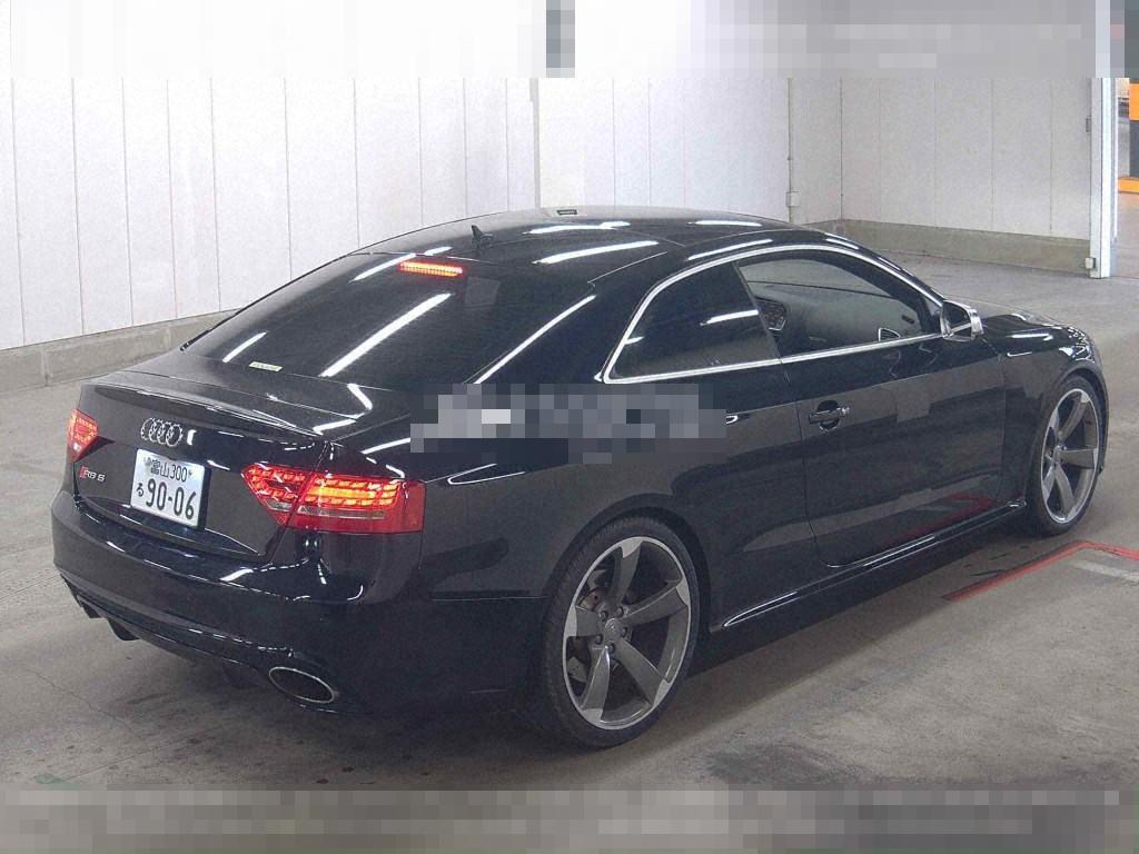 Audi RS5 2011 - Image 6