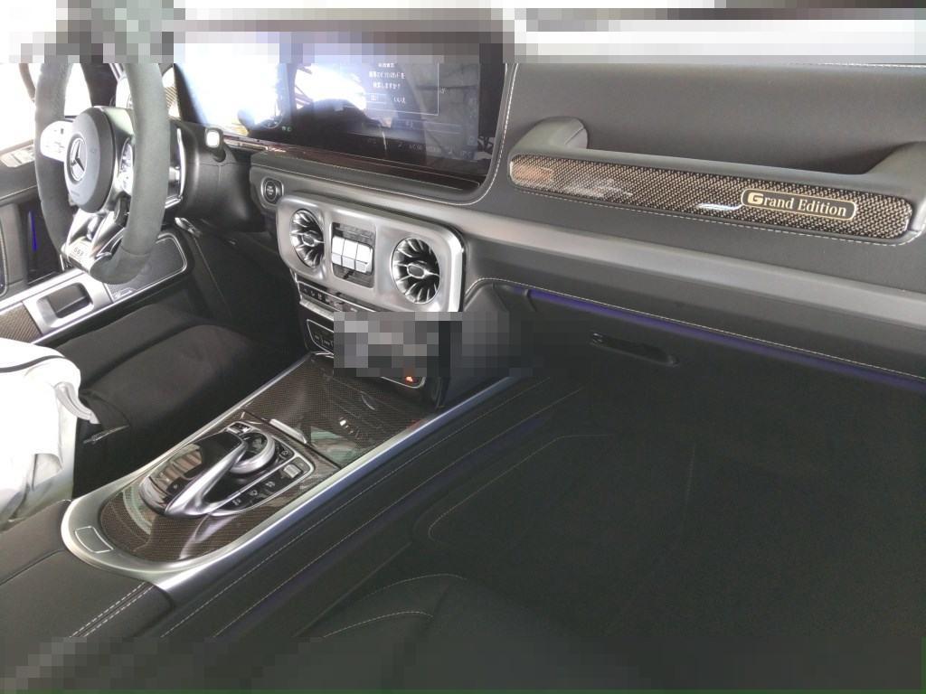 MERCEDES AMG G-CLASS 2024 - Image 4