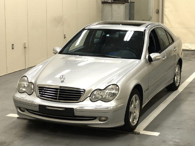 Mercedes-Benz C-Class 2000 - Image 4