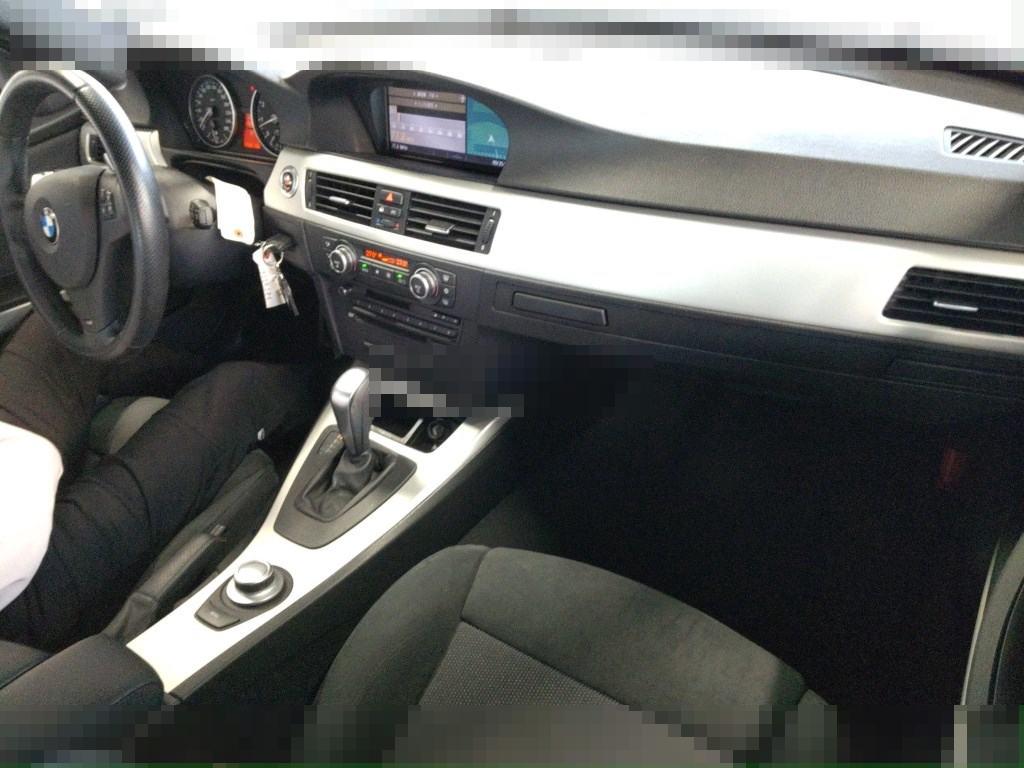 BMW 3 Series 2008 - Image 4