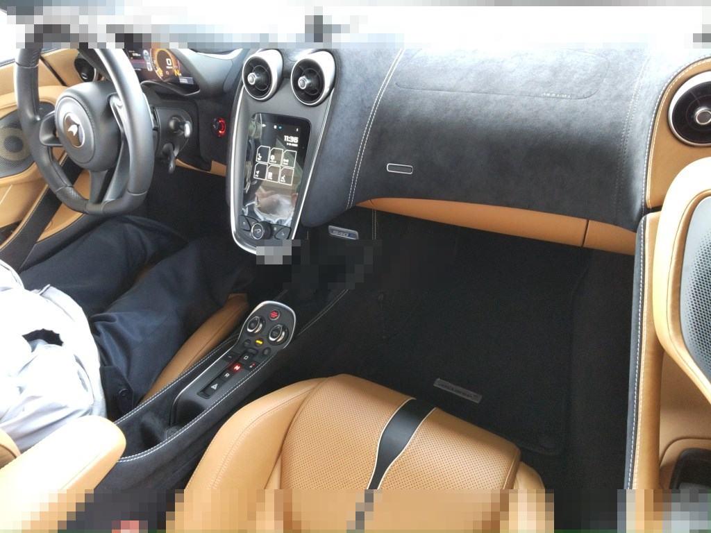 MCLAREN 540C 2019 - Image 4