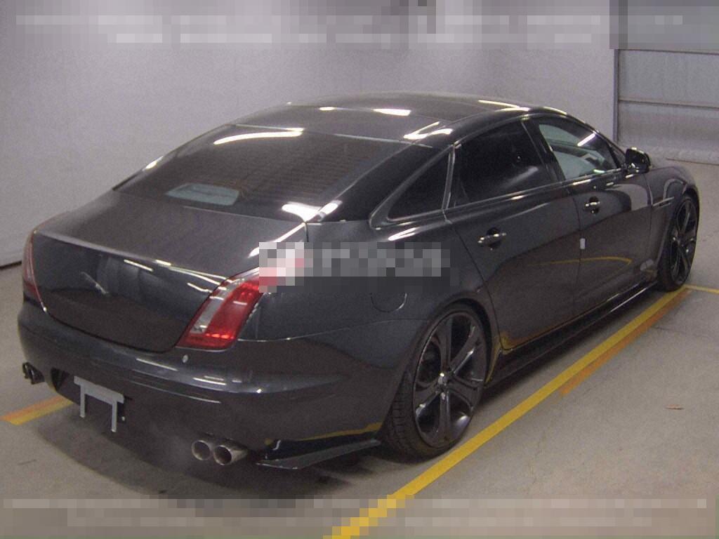 Jaguar XJ 2013 - Image 6