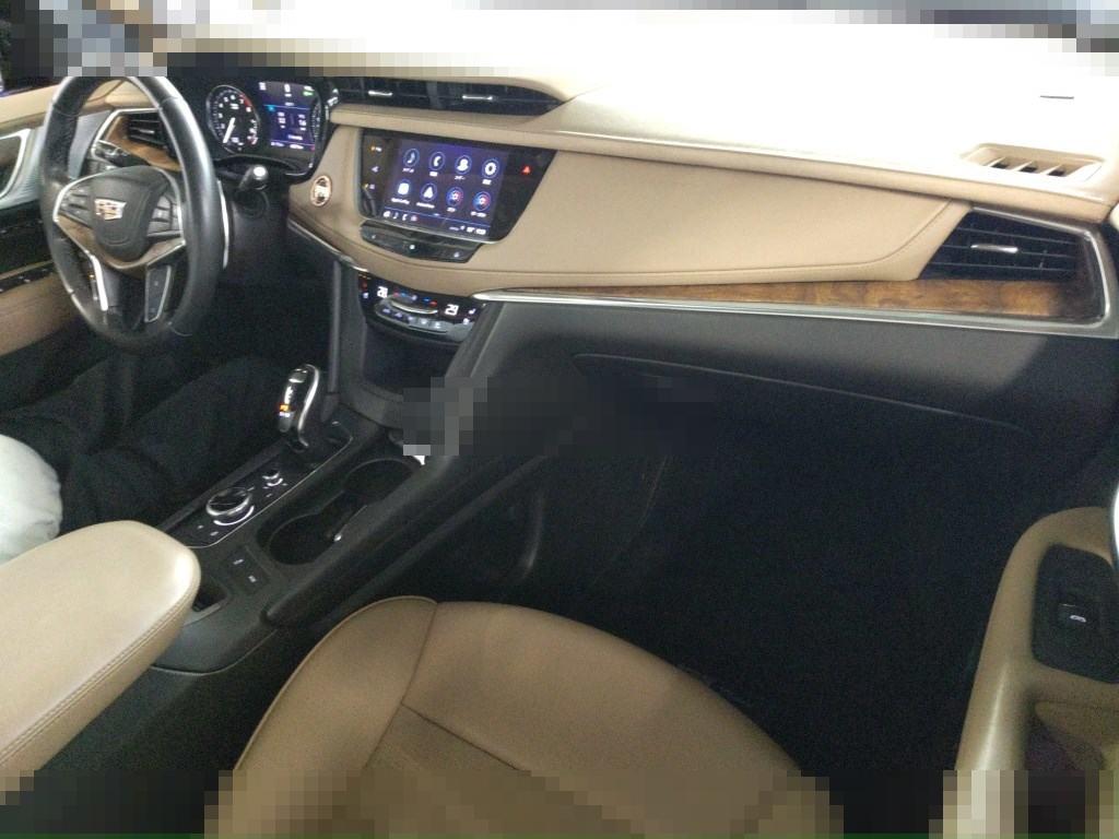 Cadillac XT5 2021 - Image 4