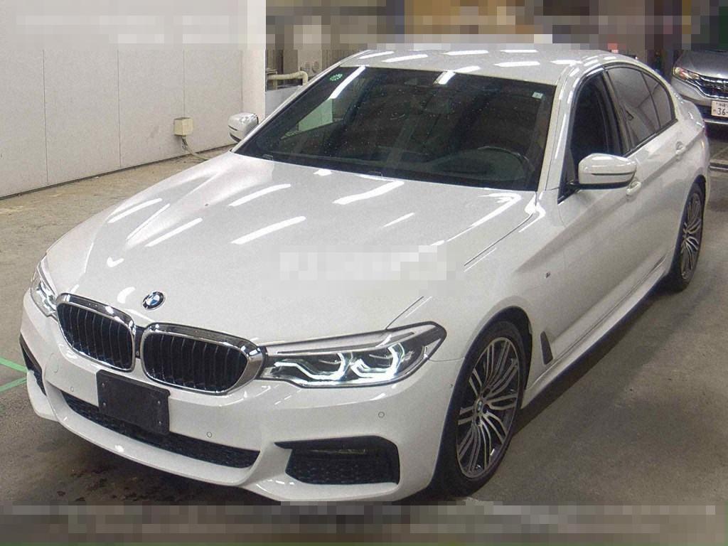 BMW 5 Series 2019 - Image 5