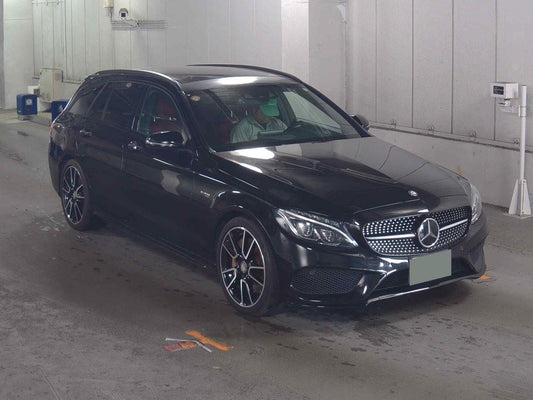 Mercedes-Benz C-Class Station Wagon 2016 - Image 1