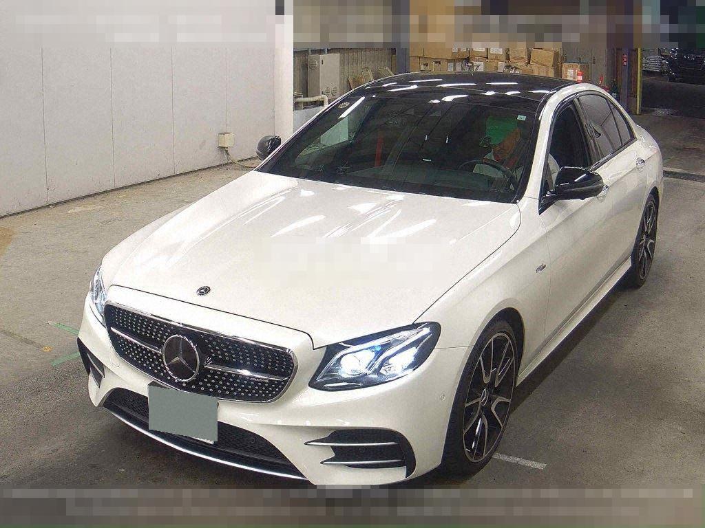 MERCEDES AMG E-CLASS 2019 - Image 5