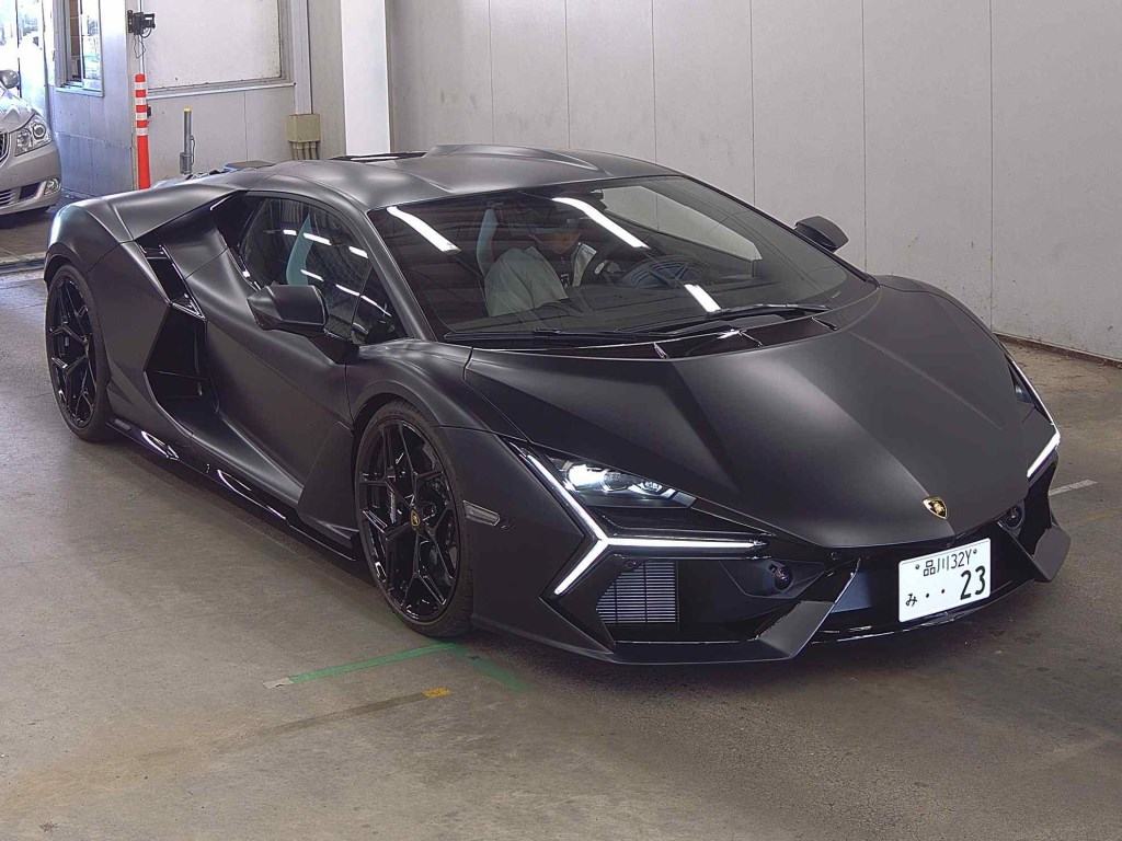Lamborghini REVUELTO 2024 - Image 2