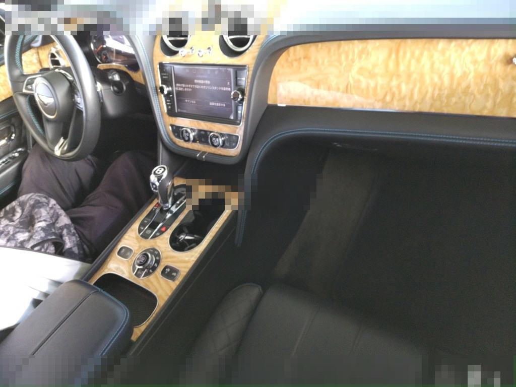 Bentley BENTAYGA 2016 - Image 4