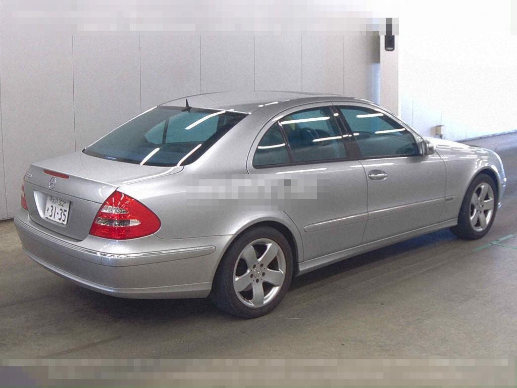Mercedes-Benz E-Class 2002 - Image 6