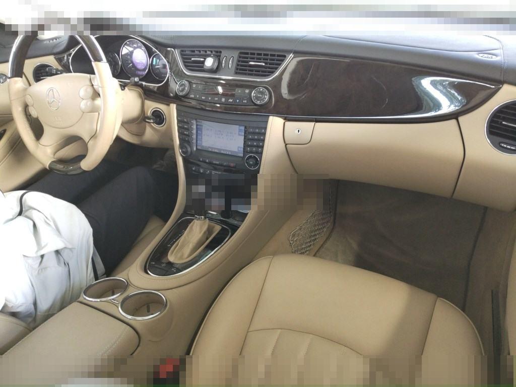 Mercedes-Benz CLS-Class 2005 - Image 4