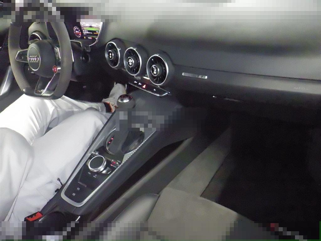 Audi TT RS 2021 - Image 4