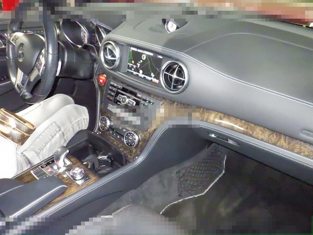 Mercedes-Benz SL OP 2014 - Image 4