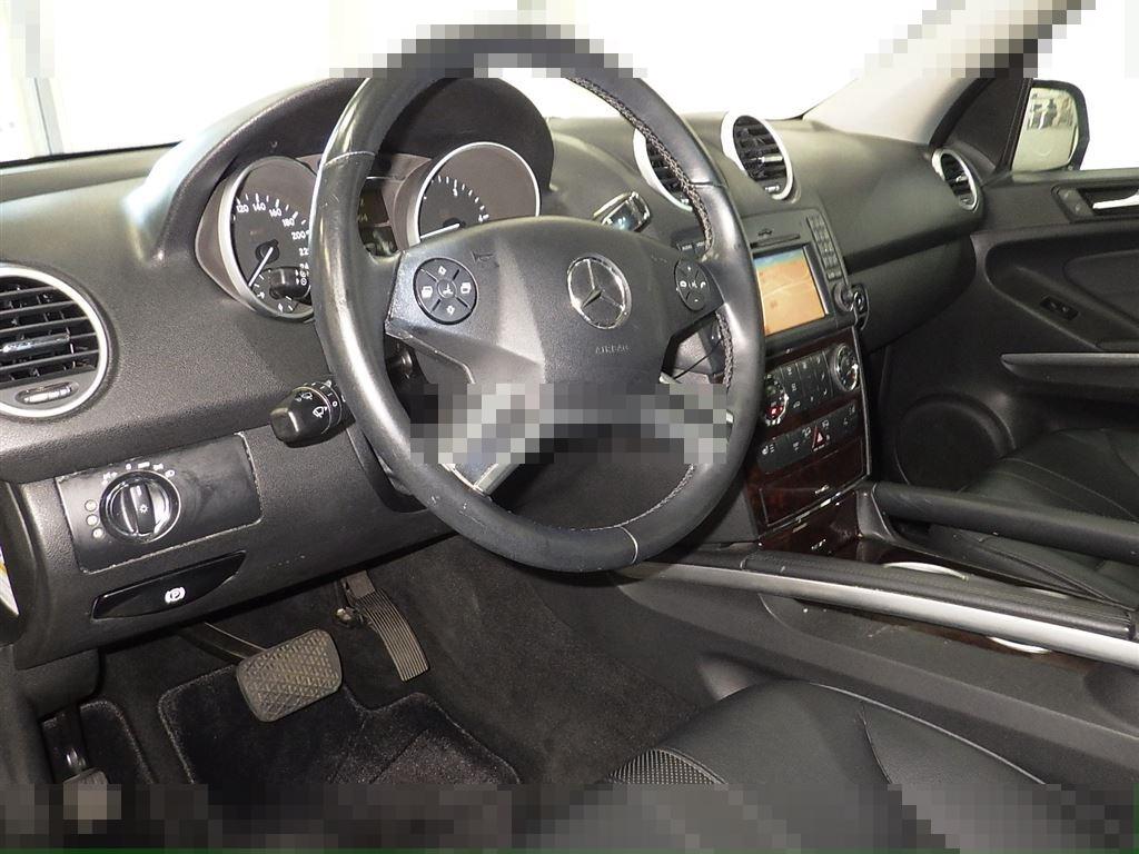 Mercedes-Benz M-CLASS 2010 - Image 4
