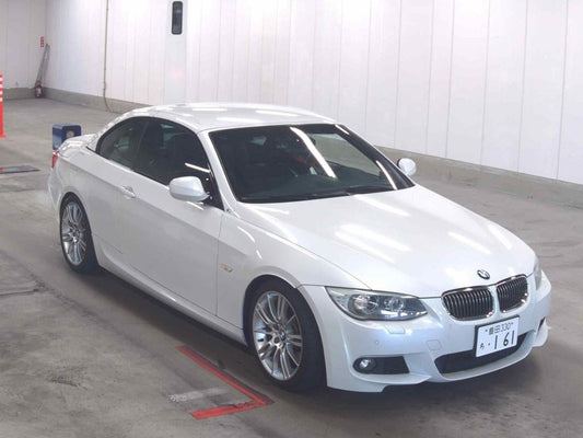 BMW 3 Series 2011 - Image 1