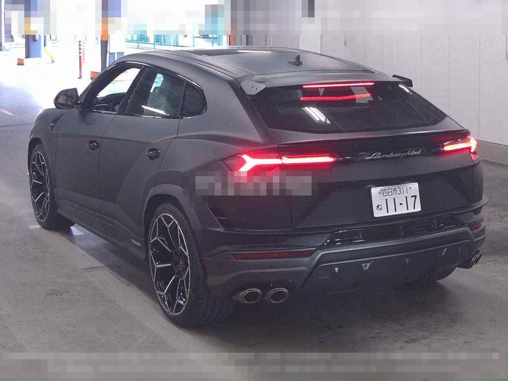 Lamborghini URUS 2025 - Image 3