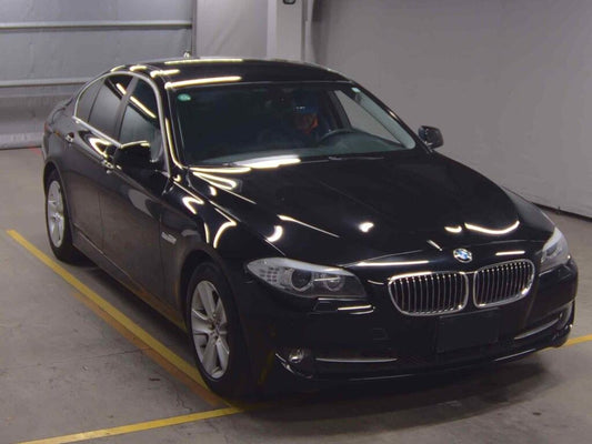 BMW 5 Series 2011 - Image 1