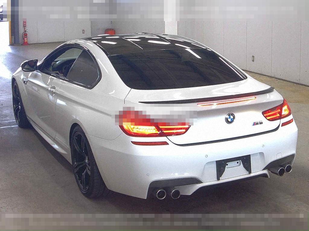 BMW M6 2013 - Image 3