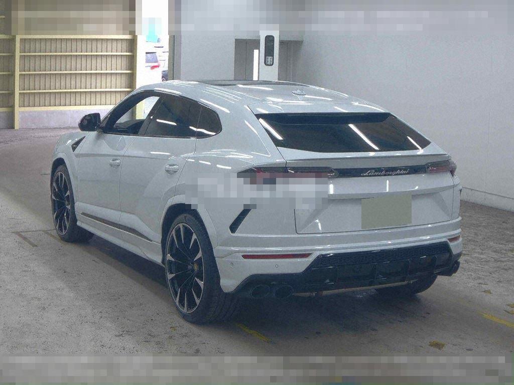 Lamborghini URUS 2023 - Image 3