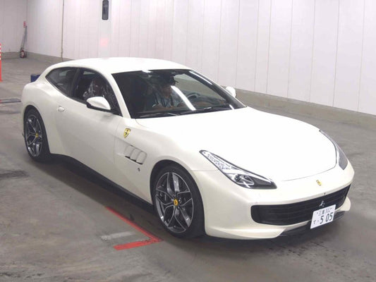 Ferrari GTC4 LUSSO 2017 - Image 1