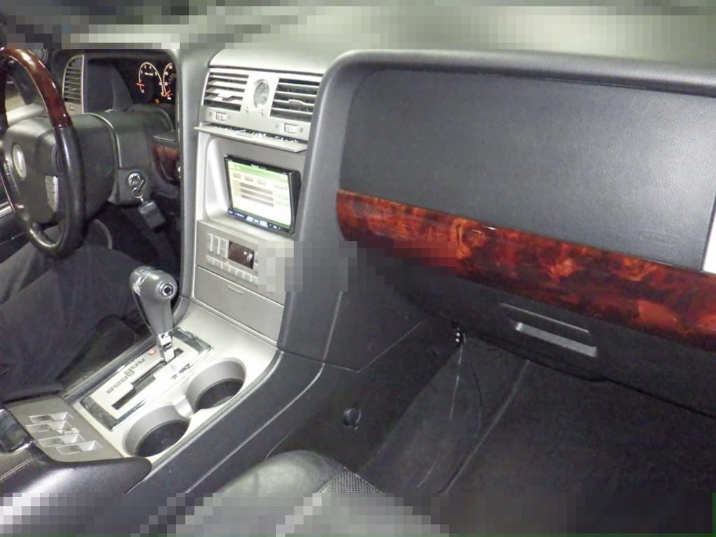 Lincoln NAVIGATOR 2006 - Image 4