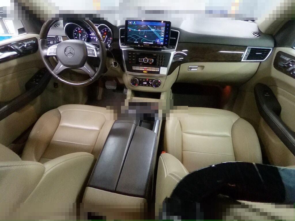 Mercedes-Benz M-CLASS 2012 - Image 4