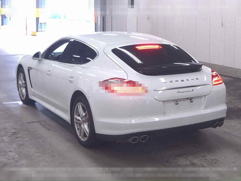 Porsche PANAMERA 2013 - Image 3