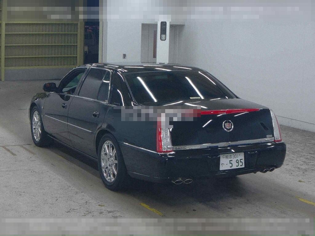 Cadillac DTS 2008 - Image 3