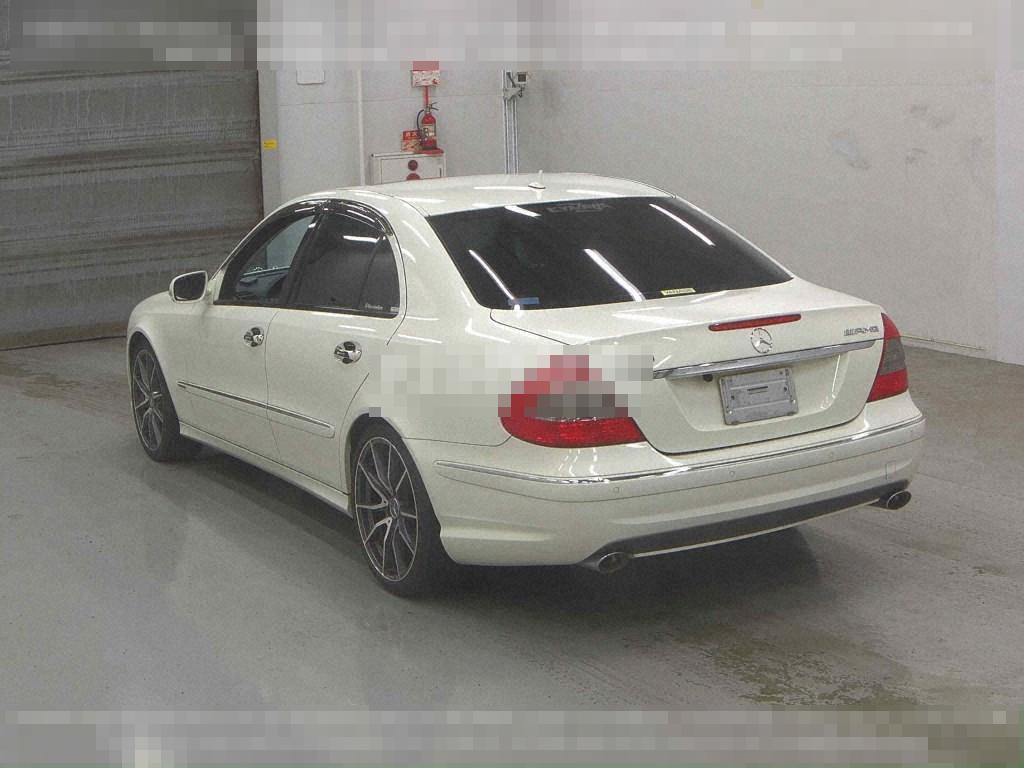 Mercedes-Benz E-Class 2006 - Image 3