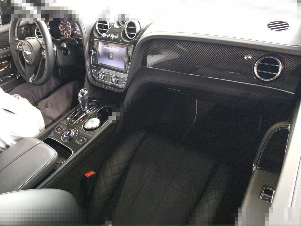 Bentley BENTAYGA 2019 - Image 4