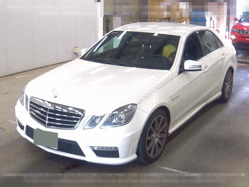 MERCEDES AMG E-CLASS 2012 - Image 5