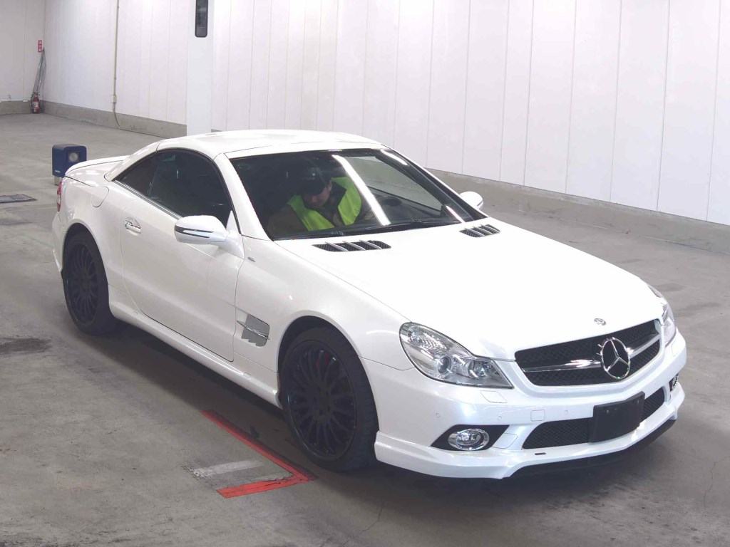 Mercedes-Benz SL OP 2011 - Image 2