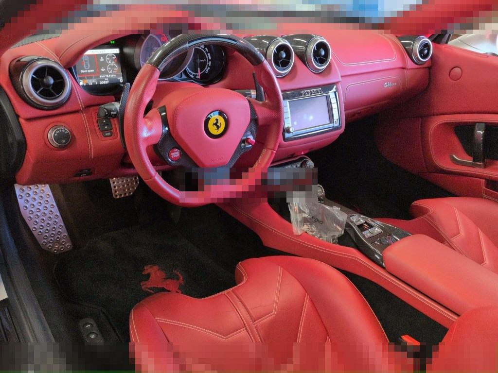 Ferrari CALIFORNIA 30 2013 - Image 4